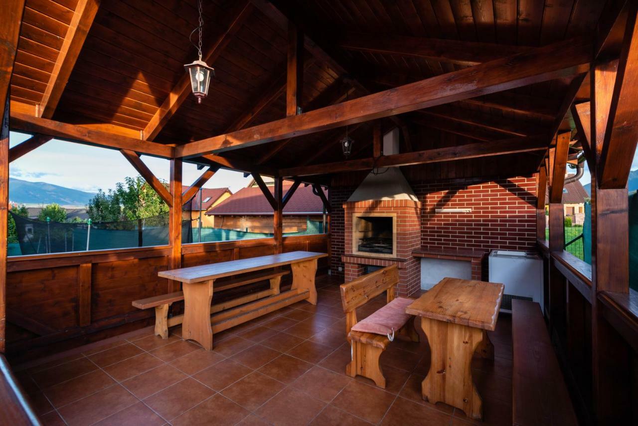 Villa Dam Liptovský Mikuláš Extérieur photo