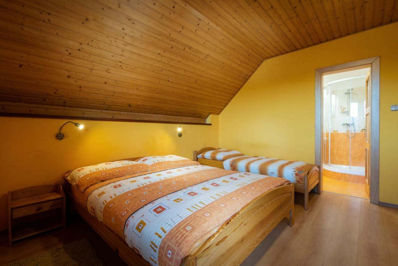 Villa Dam Liptovský Mikuláš Extérieur photo