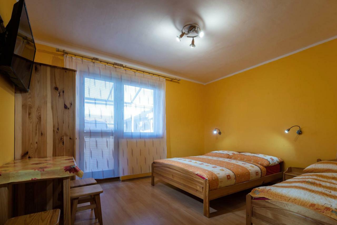 Villa Dam Liptovský Mikuláš Extérieur photo
