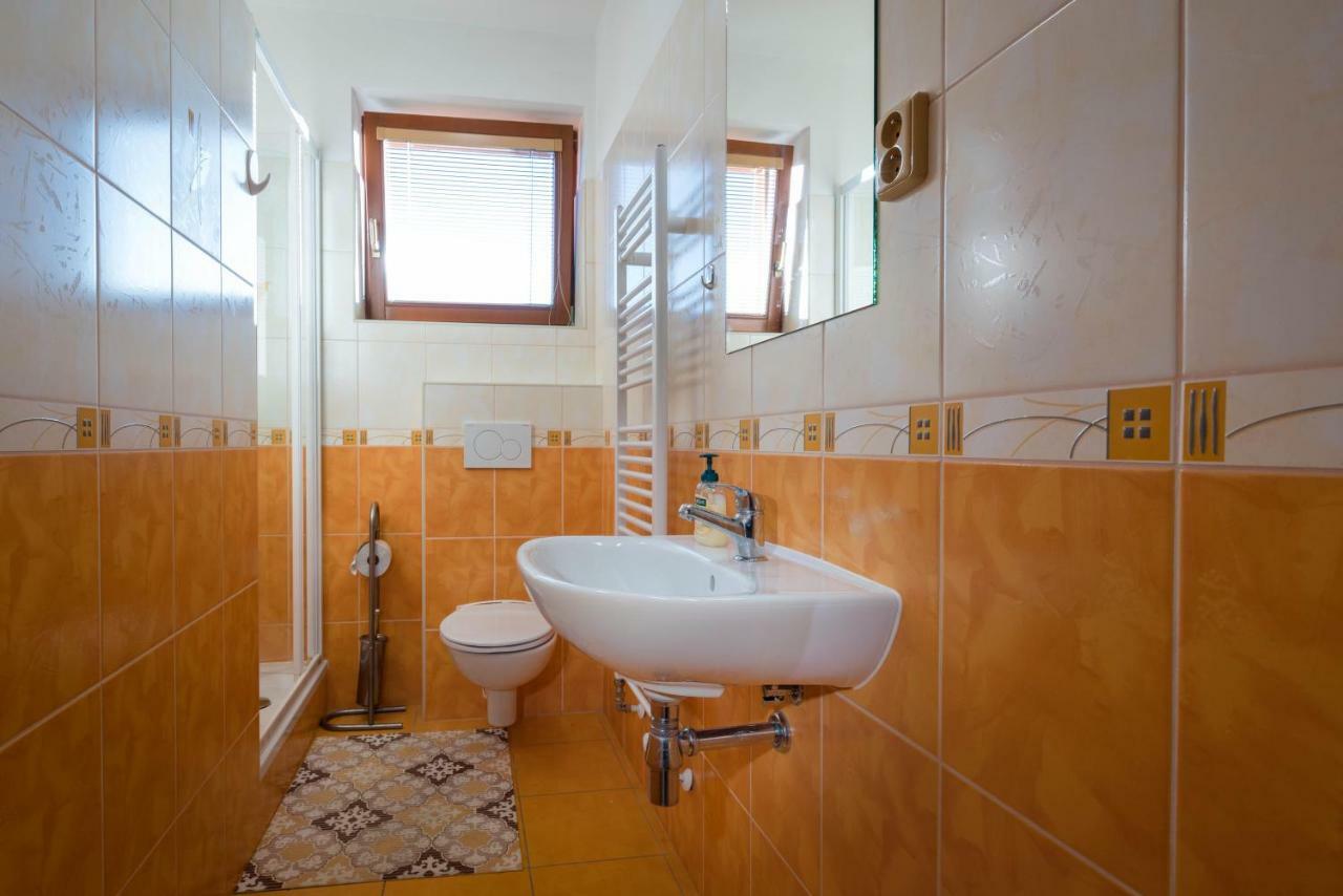 Villa Dam Liptovský Mikuláš Extérieur photo